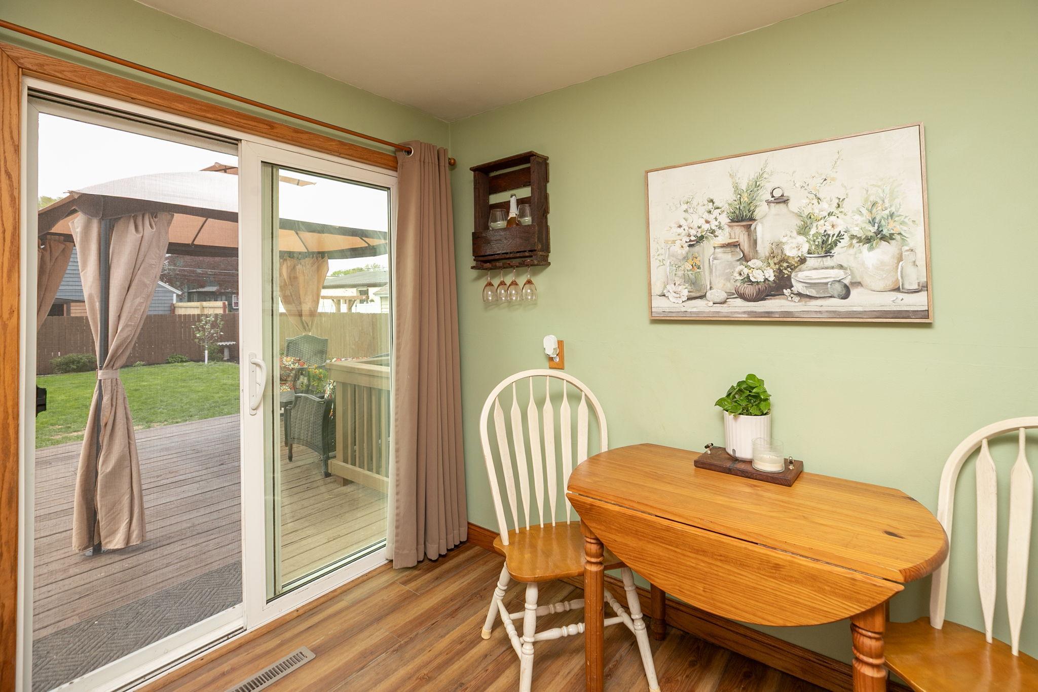 6-web-or-mls-06-Dining Room.jpg