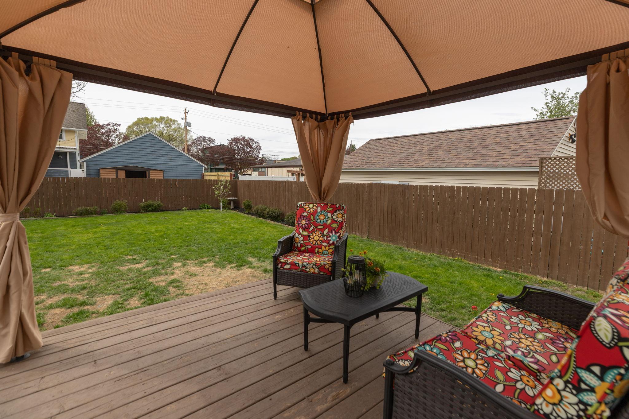 30-web-or-mls-30-Deck.jpg