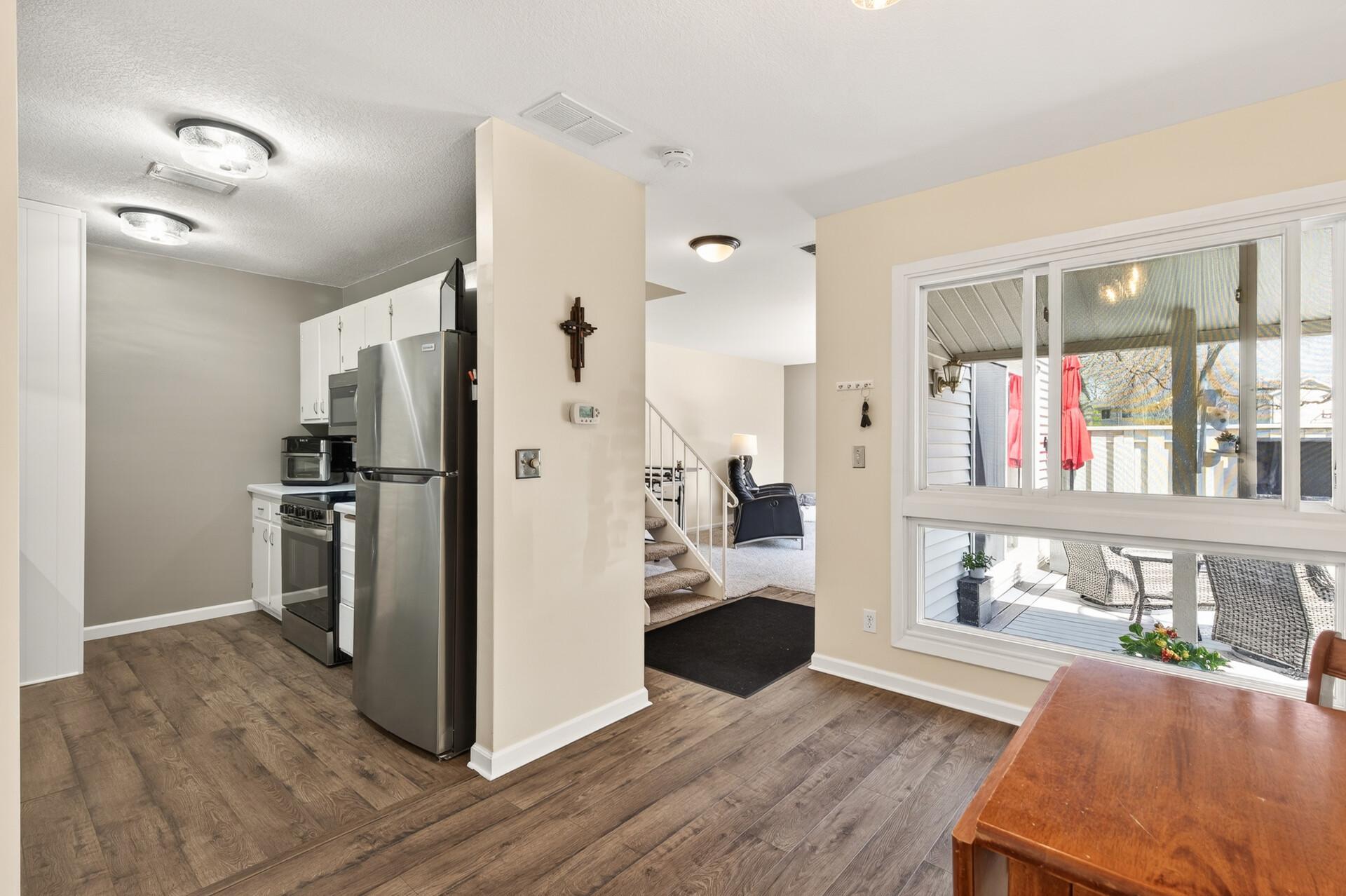 16_1044_Carmel_Ct16_mls.jpg