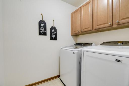 1805 Freedom Lane, Chanhassen, MN 55317