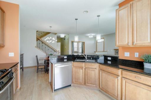 1805 Freedom Lane, Chanhassen, MN 55317