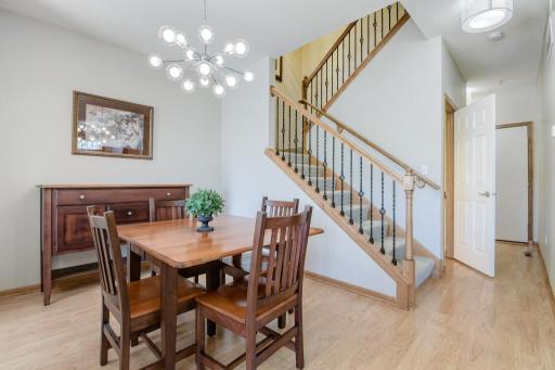 1805 Freedom Lane, Chanhassen, MN 55317
