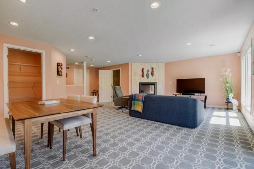 1805 Freedom Lane, Chanhassen, MN 55317