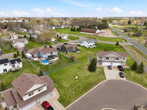 940 & 950 S Rush Landing Court, Rush City, MN 55069