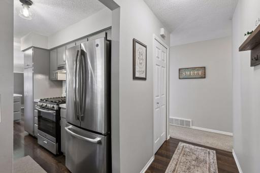 16680 Galena Avenue W, Rosemount, MN 55068
