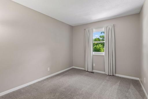 16680 Galena Avenue W, Rosemount, MN 55068