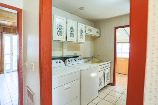 804 Valley View Drive, River Falls, WI 54022