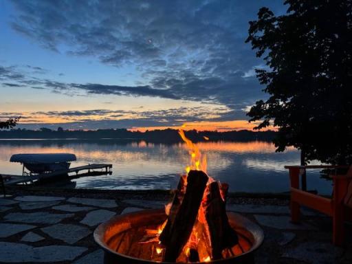 660 E Lake Cowdry Road NW, Alexandria, MN 56308
