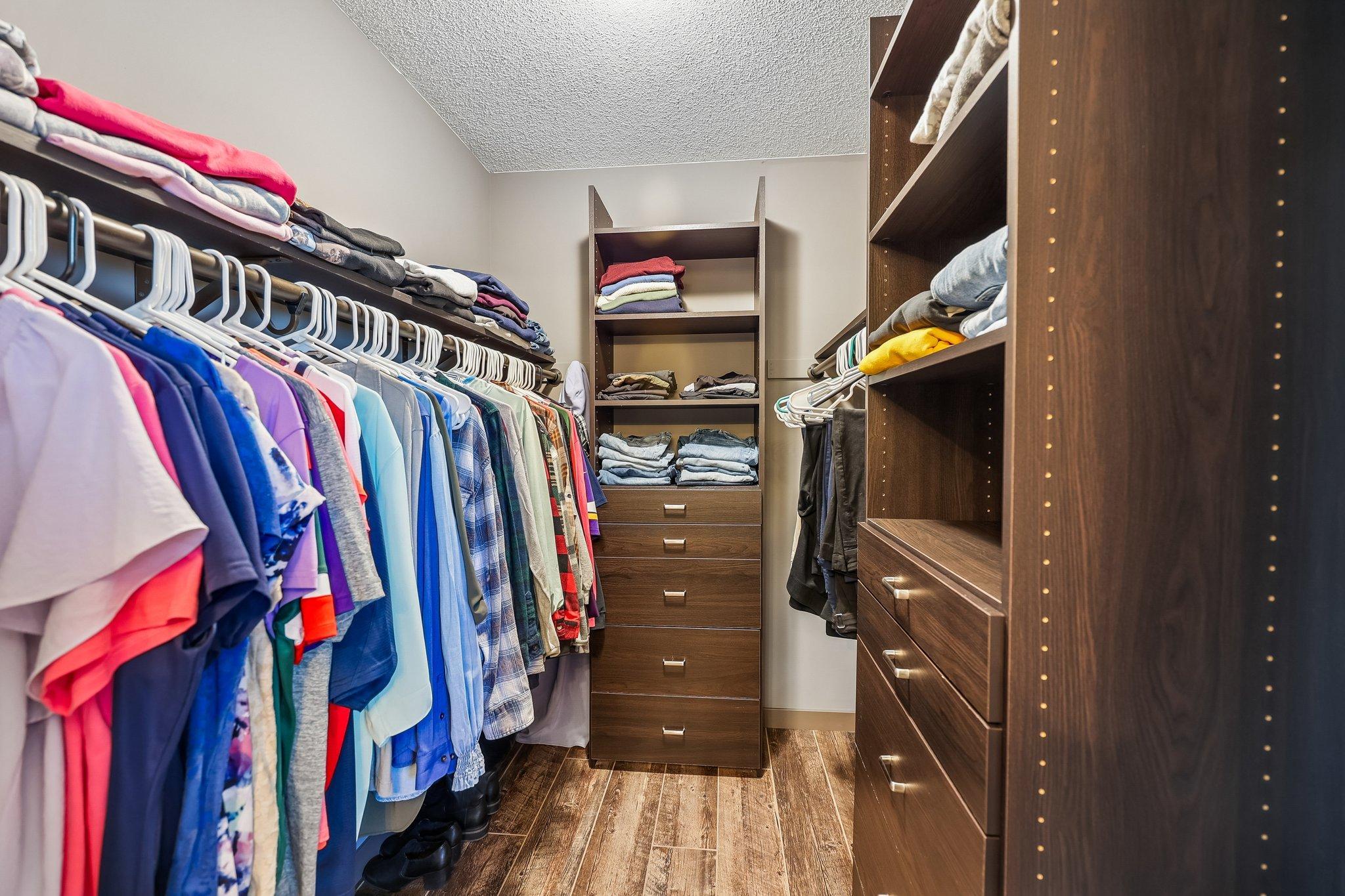 Custom closet shelving in the Owners Suite.