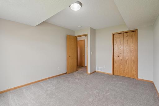 4207 Rymark Court, Shakopee, MN 55379