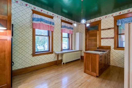 800 Center Street, New Ulm, MN 56073