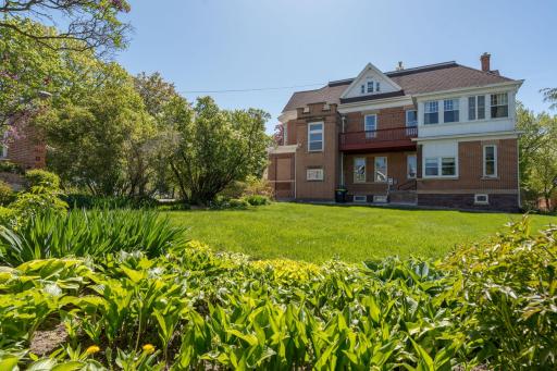 800 Center Street, New Ulm, MN 56073