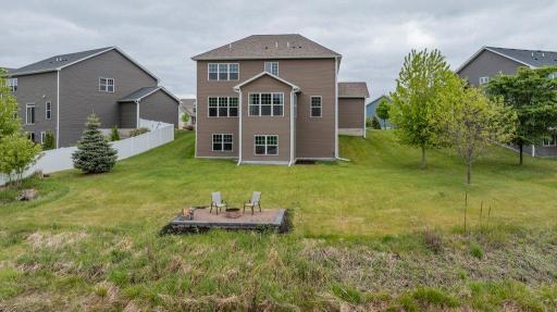 6531 102nd Avenue N, Minneapolis, MN 55445