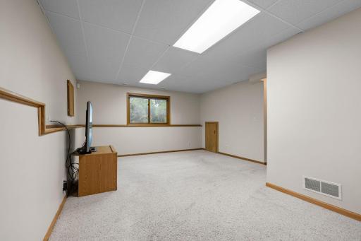10651 Goldenrod Street NW, Minneapolis, MN 55448
