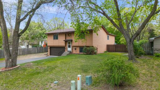 10651 Goldenrod Street NW, Minneapolis, MN 55448