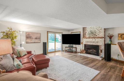 8906 Ashley Terrace, Minneapolis, MN 55443