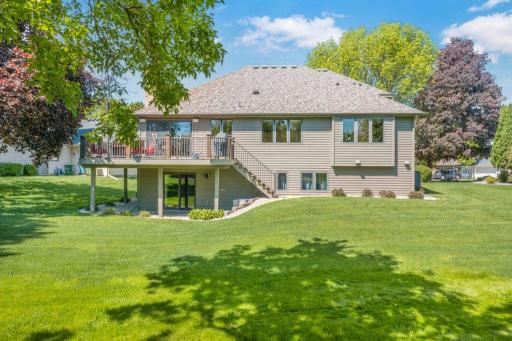 8906 Ashley Terrace, Minneapolis, MN 55443