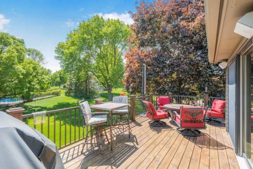 8906 Ashley Terrace, Minneapolis, MN 55443