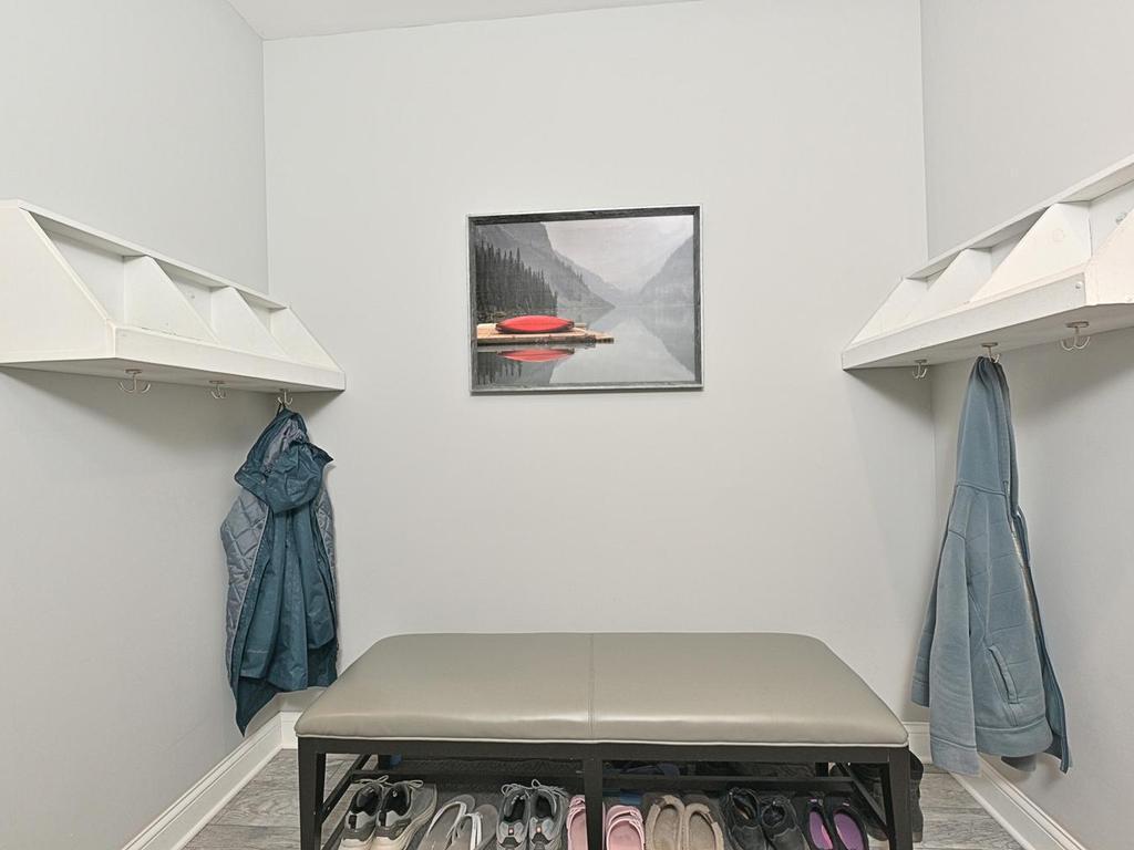 mudroom