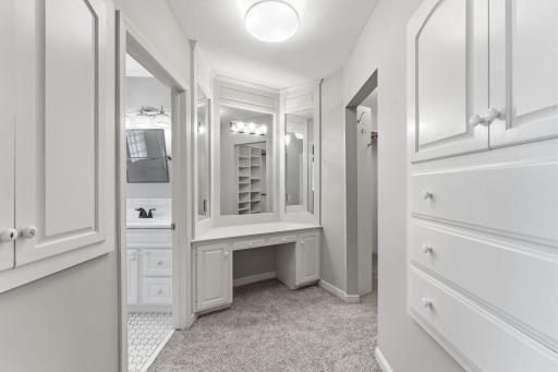 3200 Highland Avenue, Wayzata, MN 55391