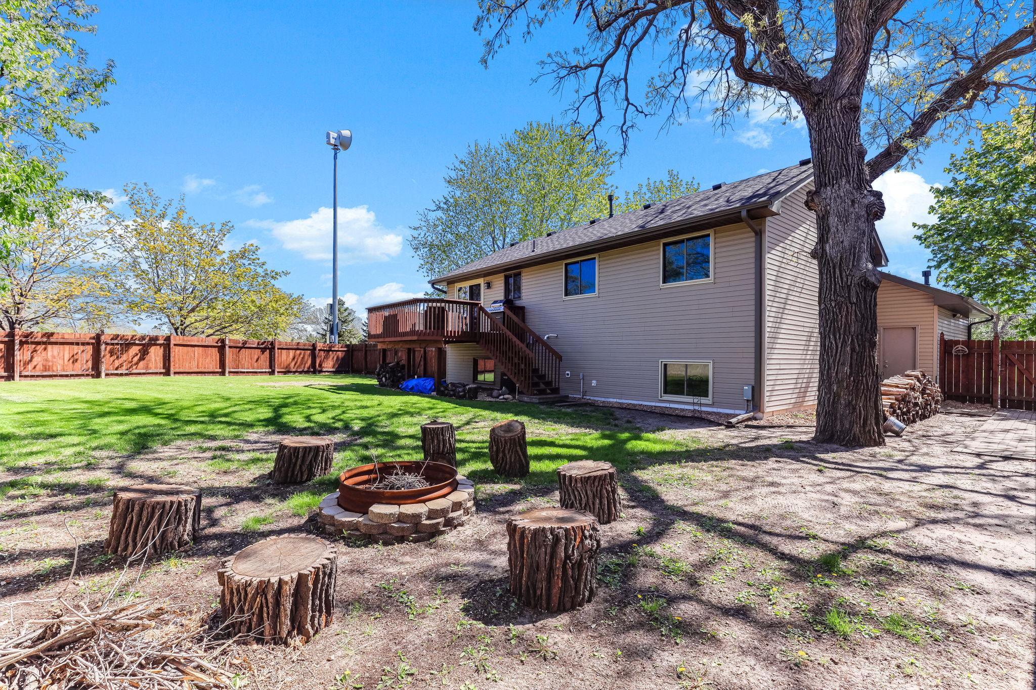 39-web-or-mls-13676-Marigold-St-39.jpg