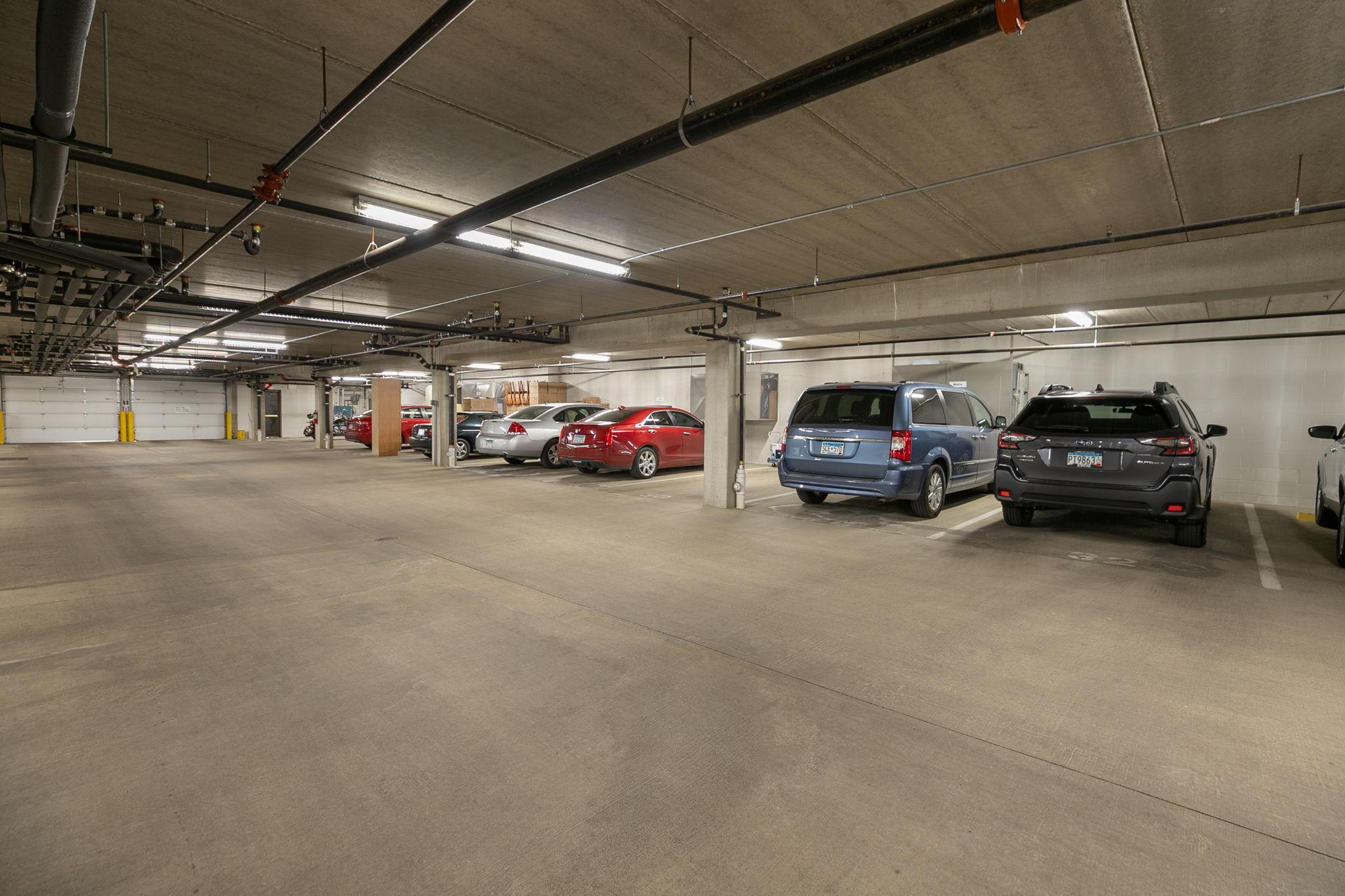 26-web-or-mls-26-Parking Garage.jpg