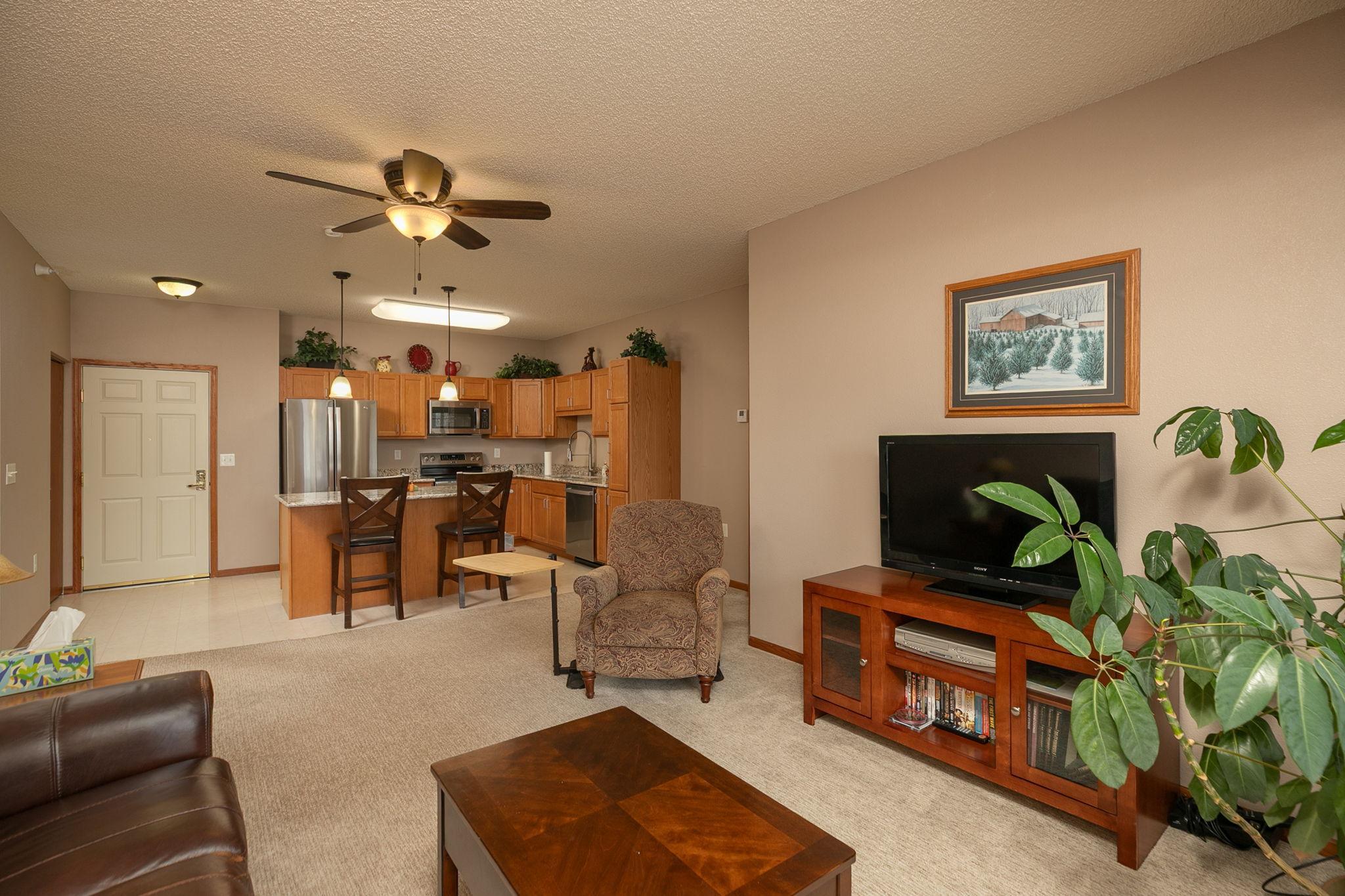 4-web-or-mls-04-Living Room.jpg