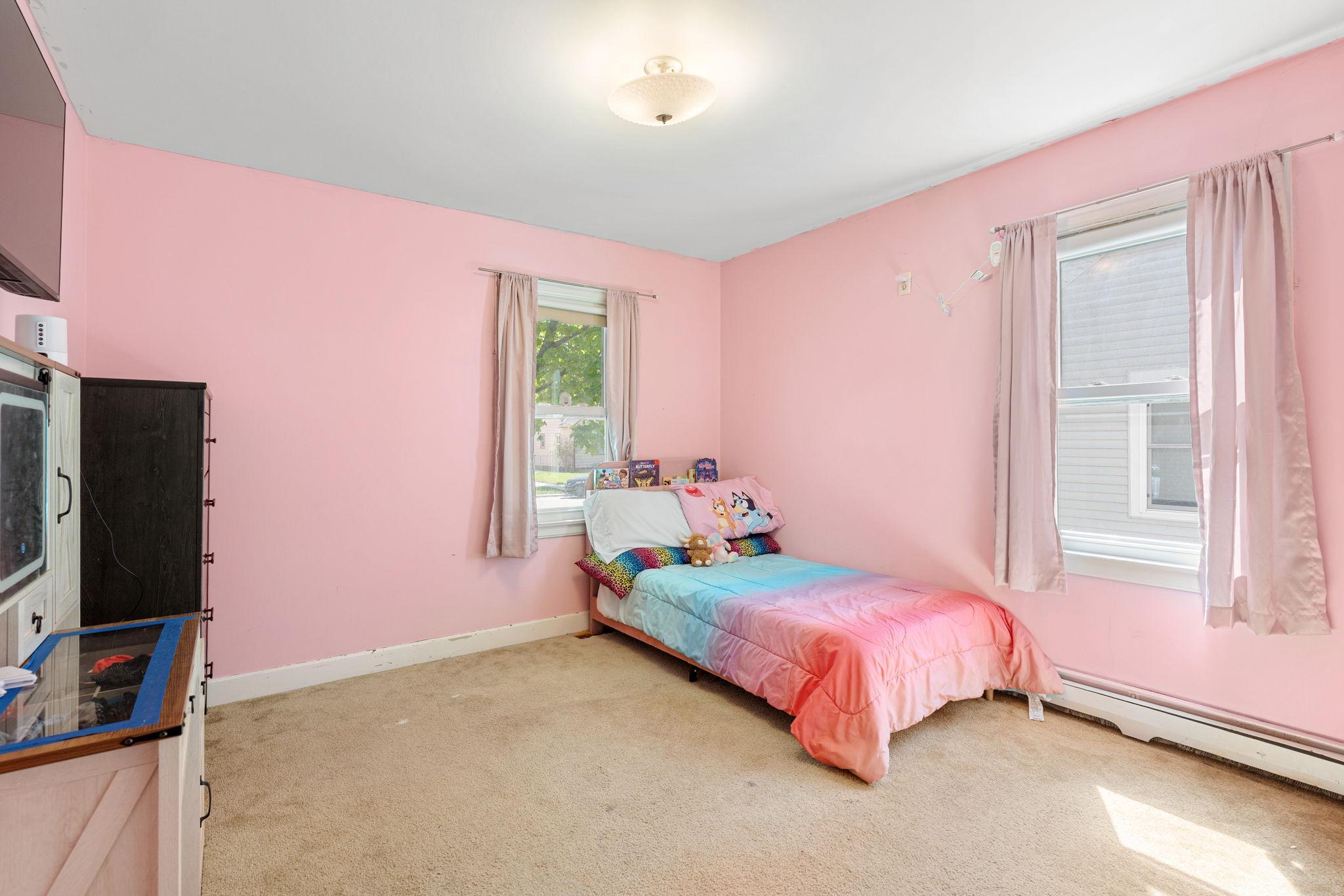 24-web-or-mls-1100-2nd-ave-sw.jpg
