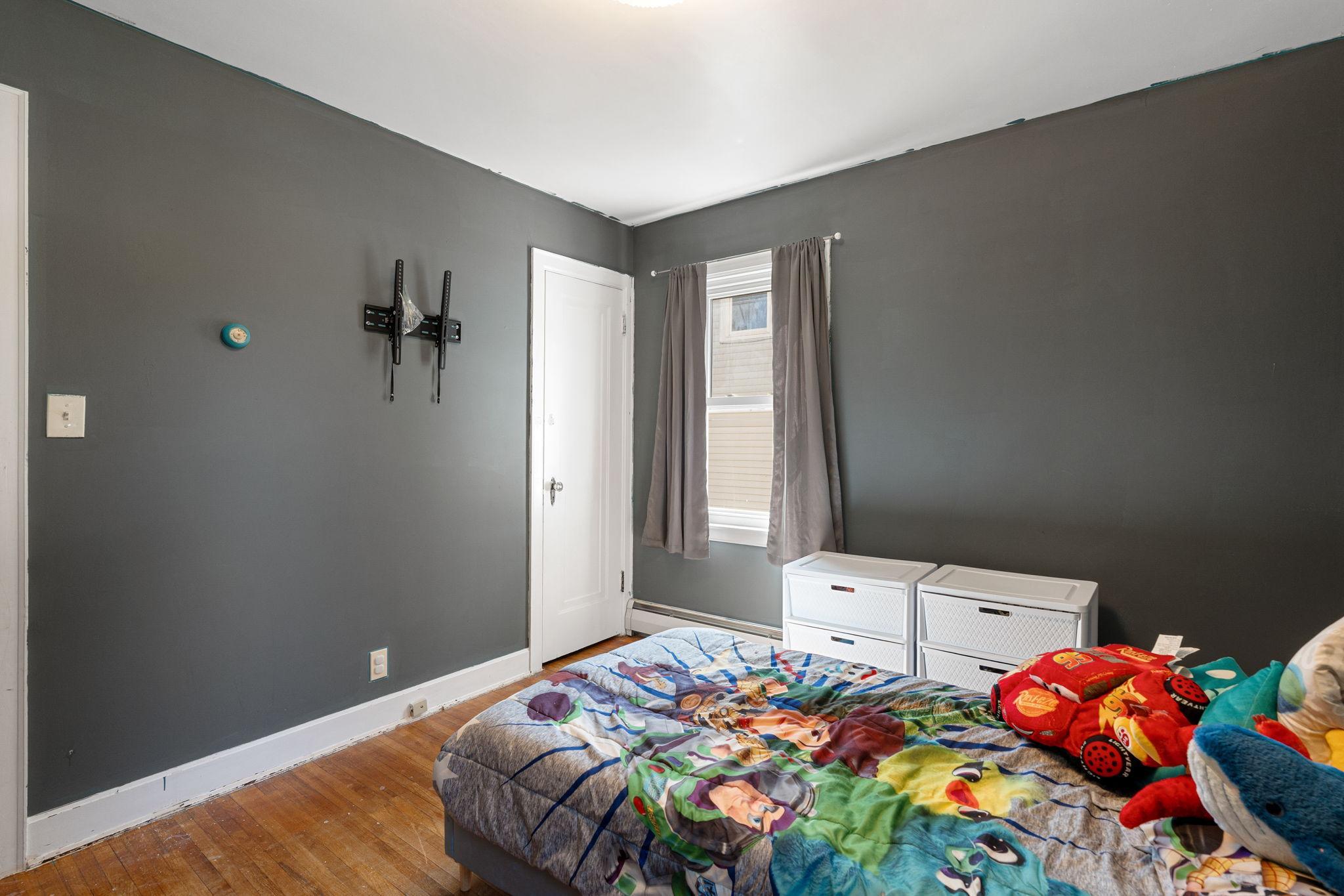 22-web-or-mls-1100-2nd-ave-sw.jpg