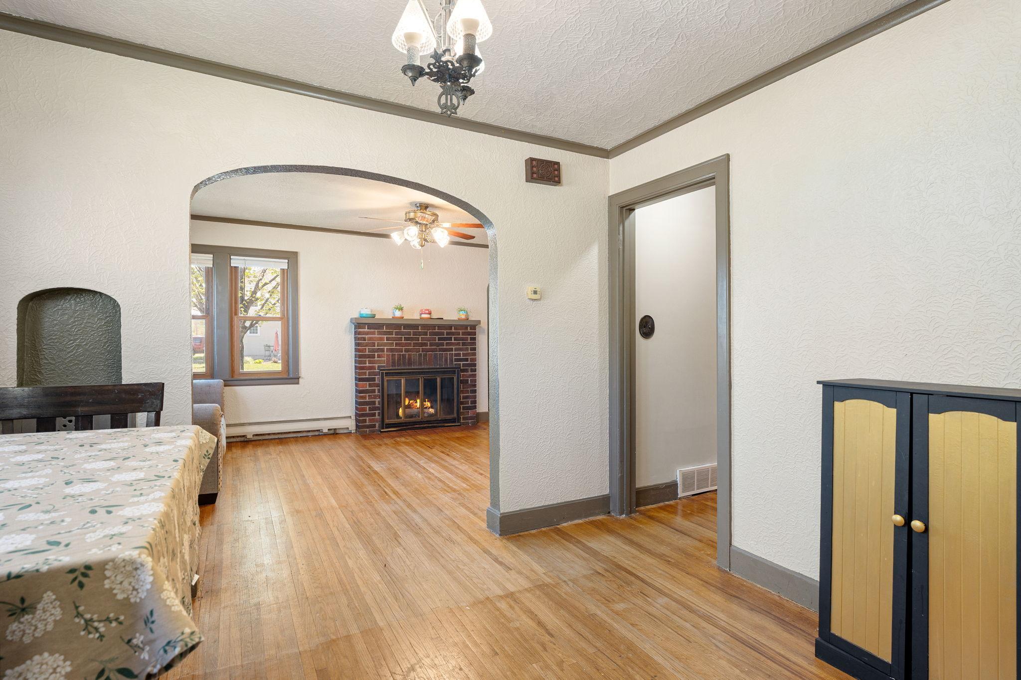 16-web-or-mls-1100-2nd-ave-sw.jpg