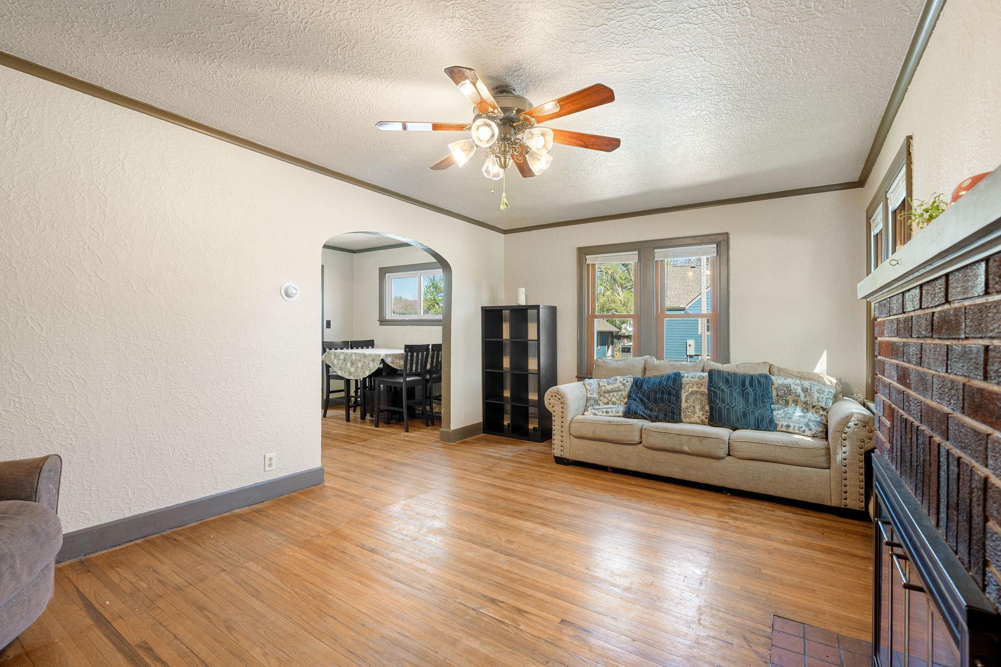 15-web-or-mls-1100-2nd-ave-sw.jpg