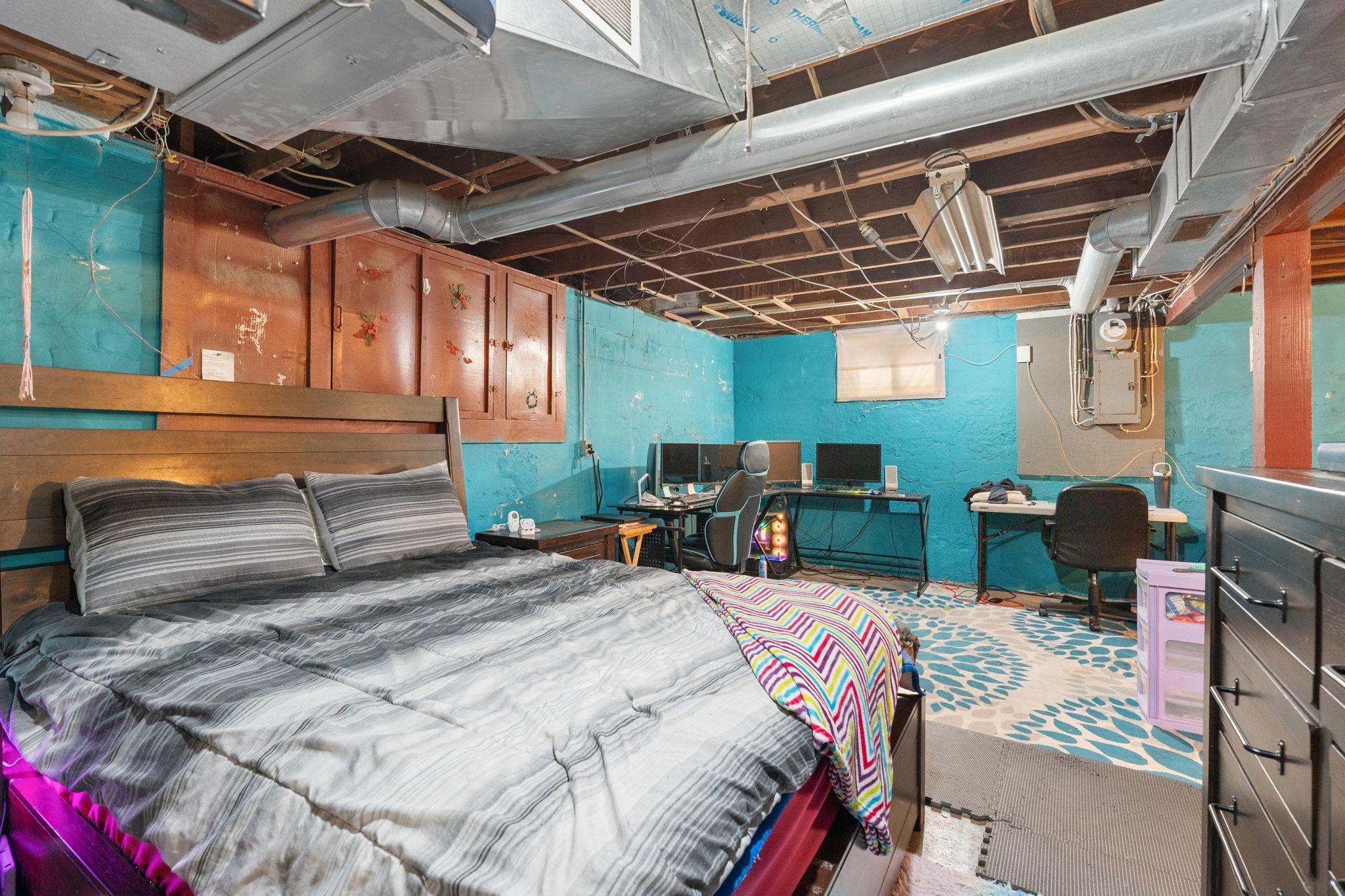 28-web-or-mls-1100-2nd-ave-sw.jpg