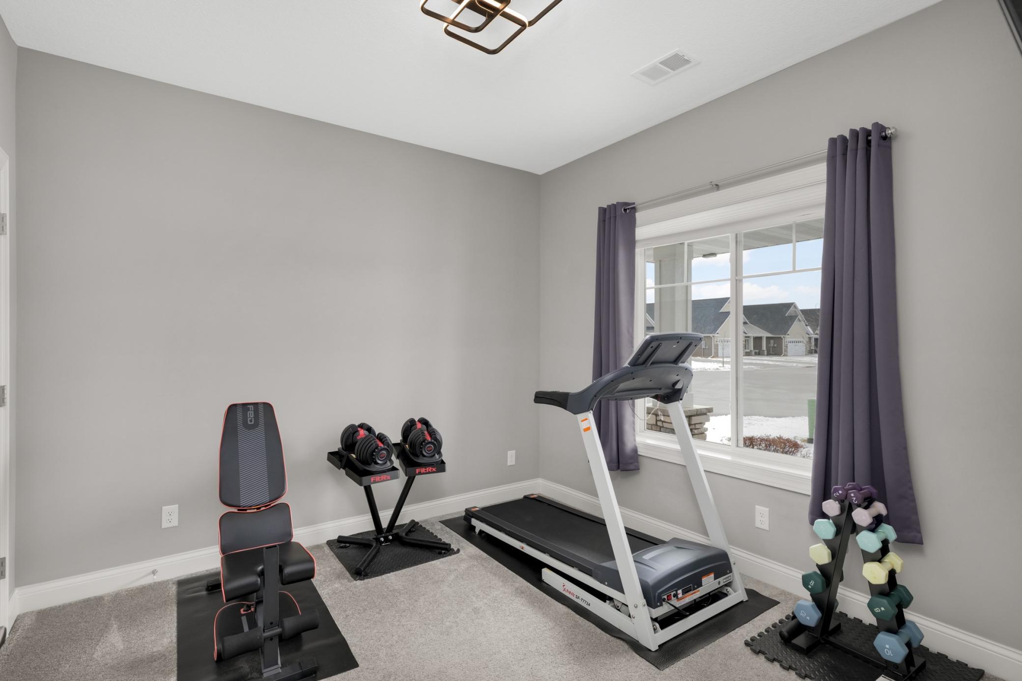 2nd bedroom