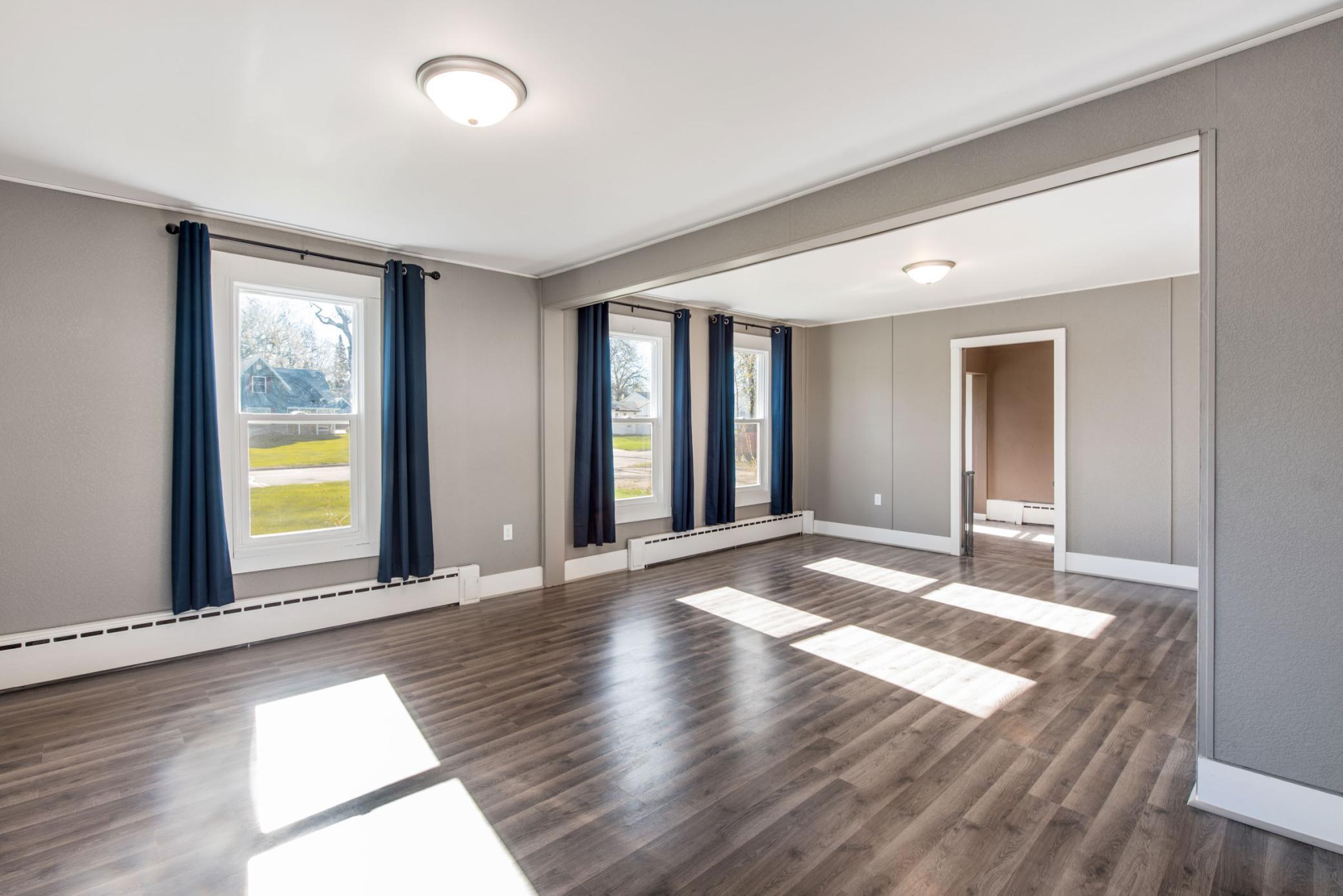 Main floor Living room