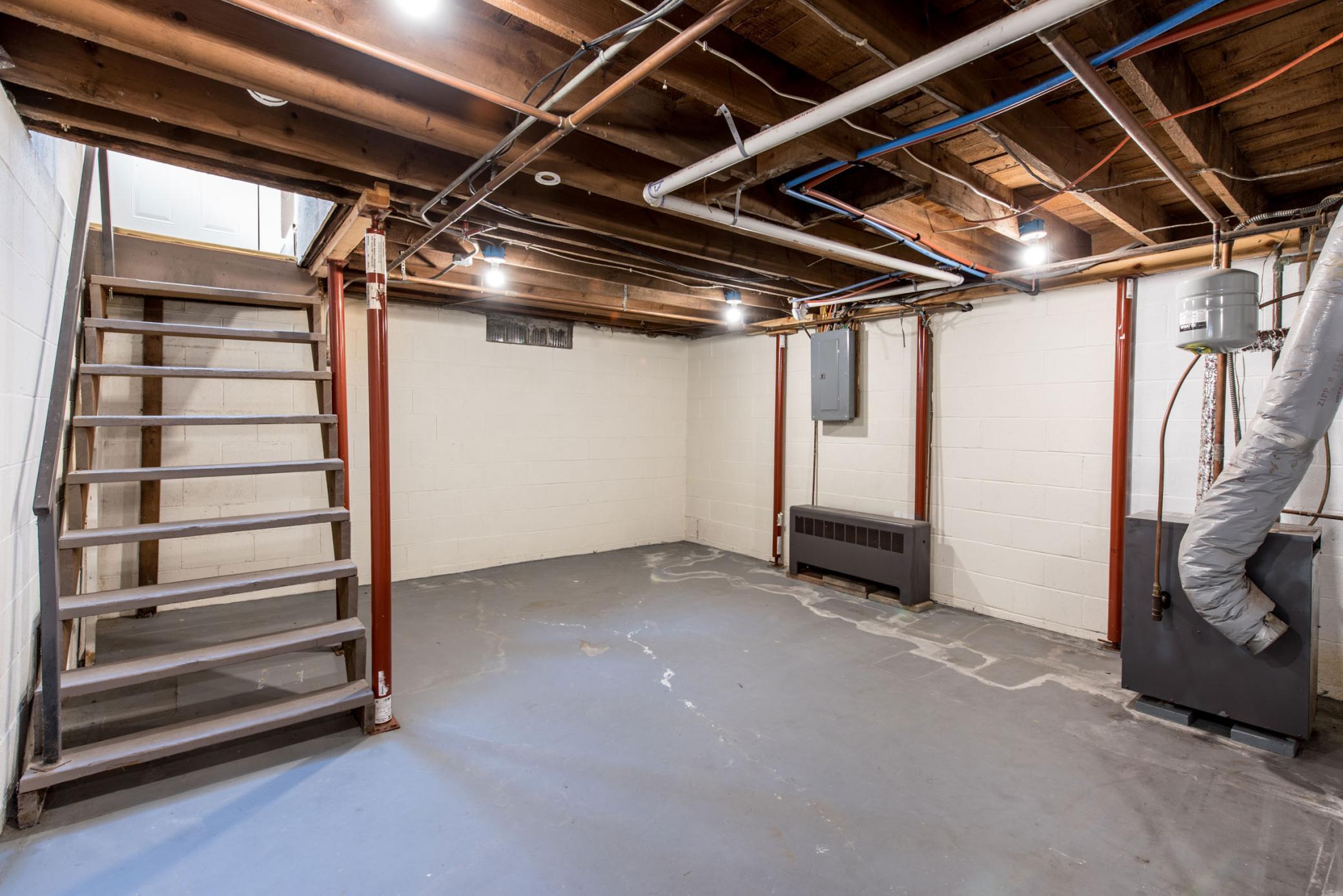 Lower level storage