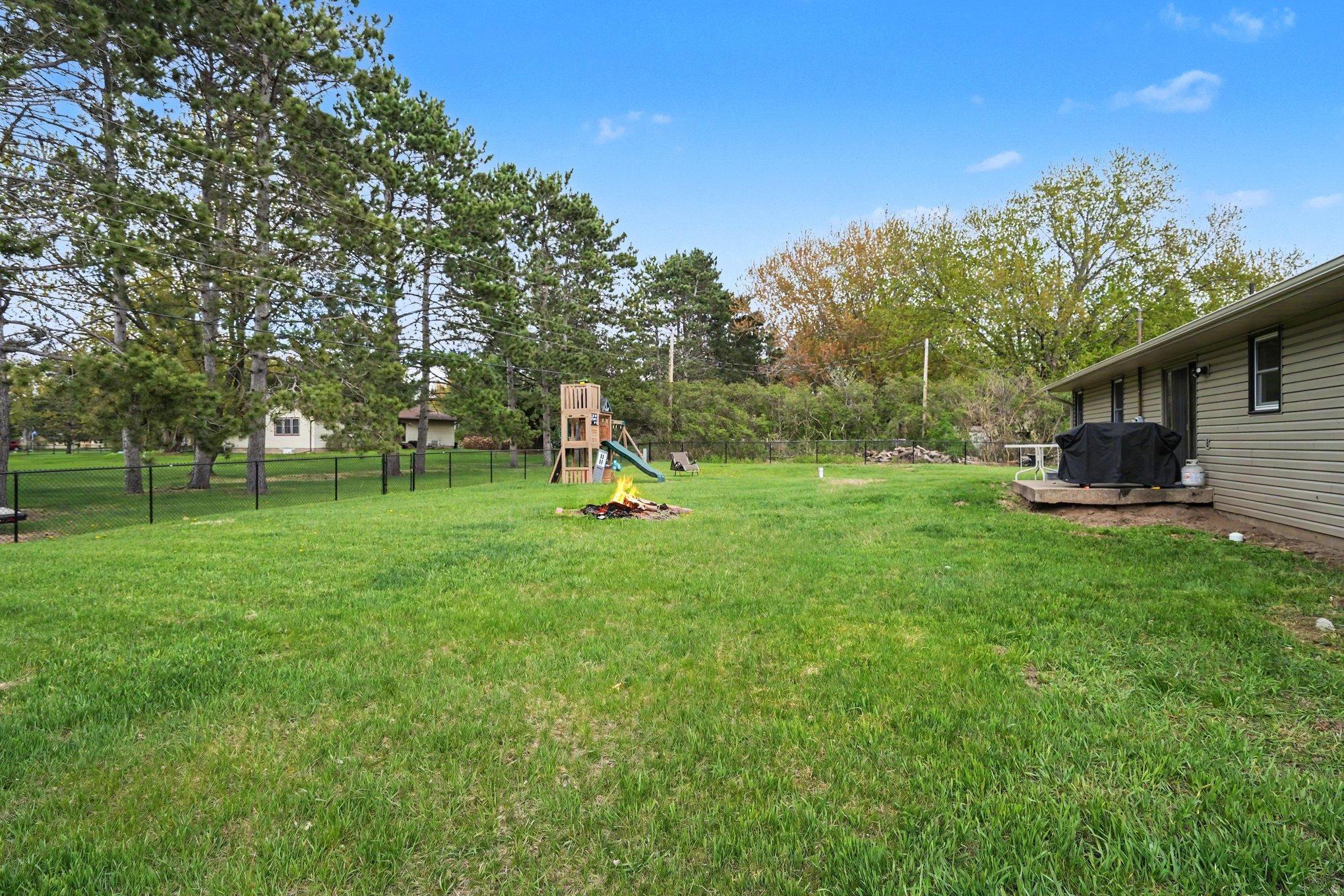 Large Fenced In Yard