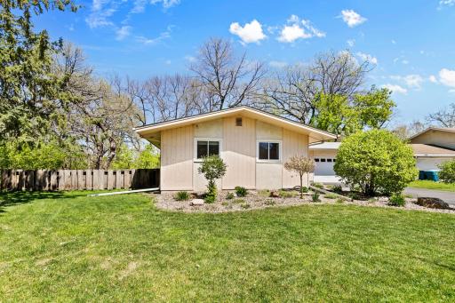 2119 Violet Lane, Saint Paul, MN 55112