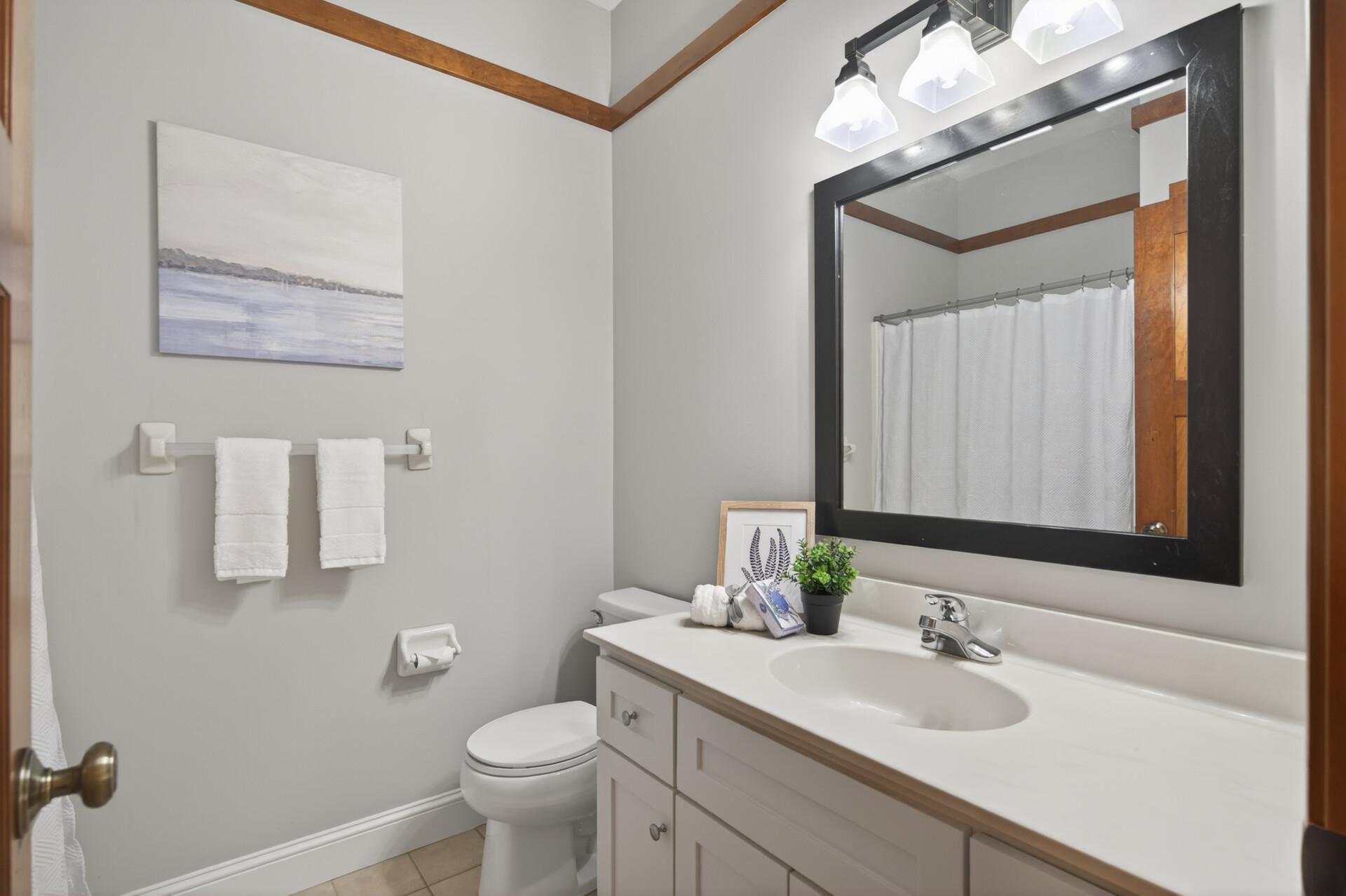 Main Level 3/4 Bath