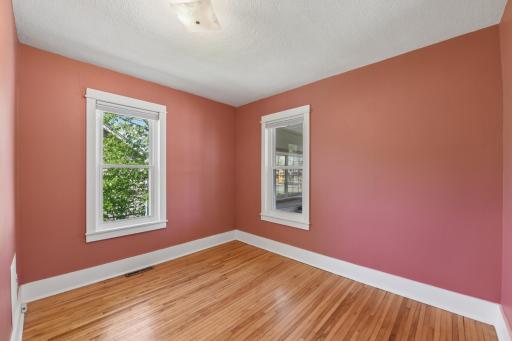 4721 Bald Eagle Avenue, Saint Paul, MN 55110