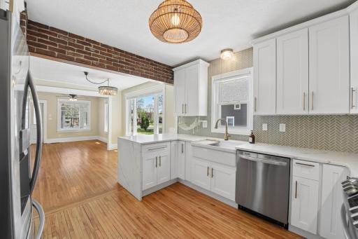 4721 Bald Eagle Avenue, Saint Paul, MN 55110