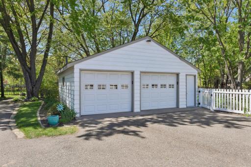 4721 Bald Eagle Avenue, Saint Paul, MN 55110
