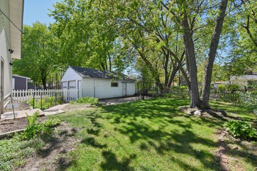4721 Bald Eagle Avenue, Saint Paul, MN 55110