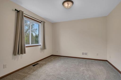 24047 County Road 23, Richmond, MN 56368