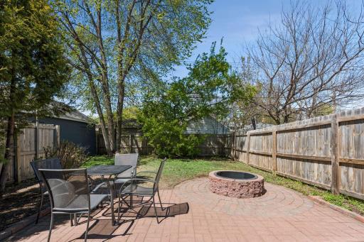 2031 Nortonia Avenue, Saint Paul, MN 55119
