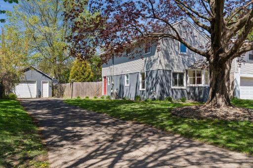 2031 Nortonia Avenue, Saint Paul, MN 55119