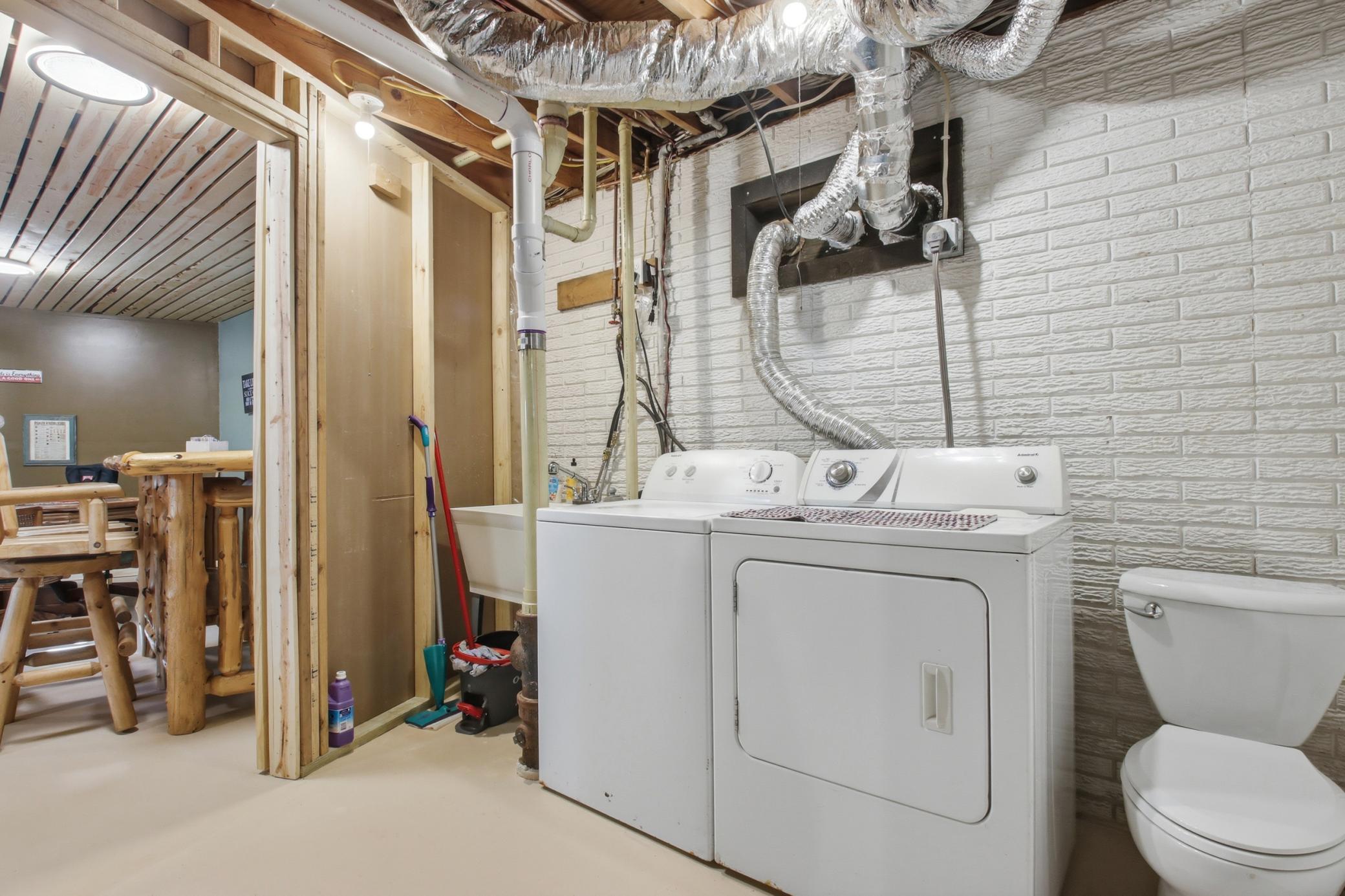 Utility sink for cleaning needs