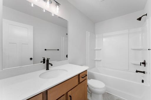 1020 130th Court E, Rosemount, MN 55068