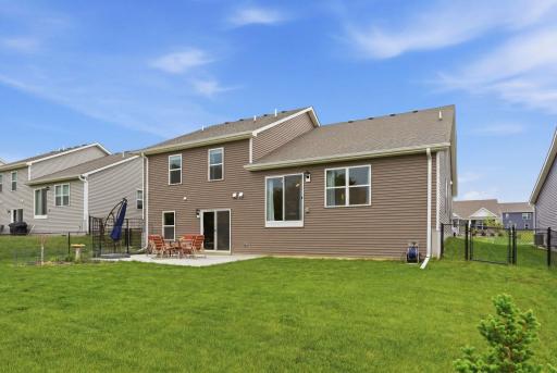 18137 Hidden Creek Trail, Lakeville, MN 55044