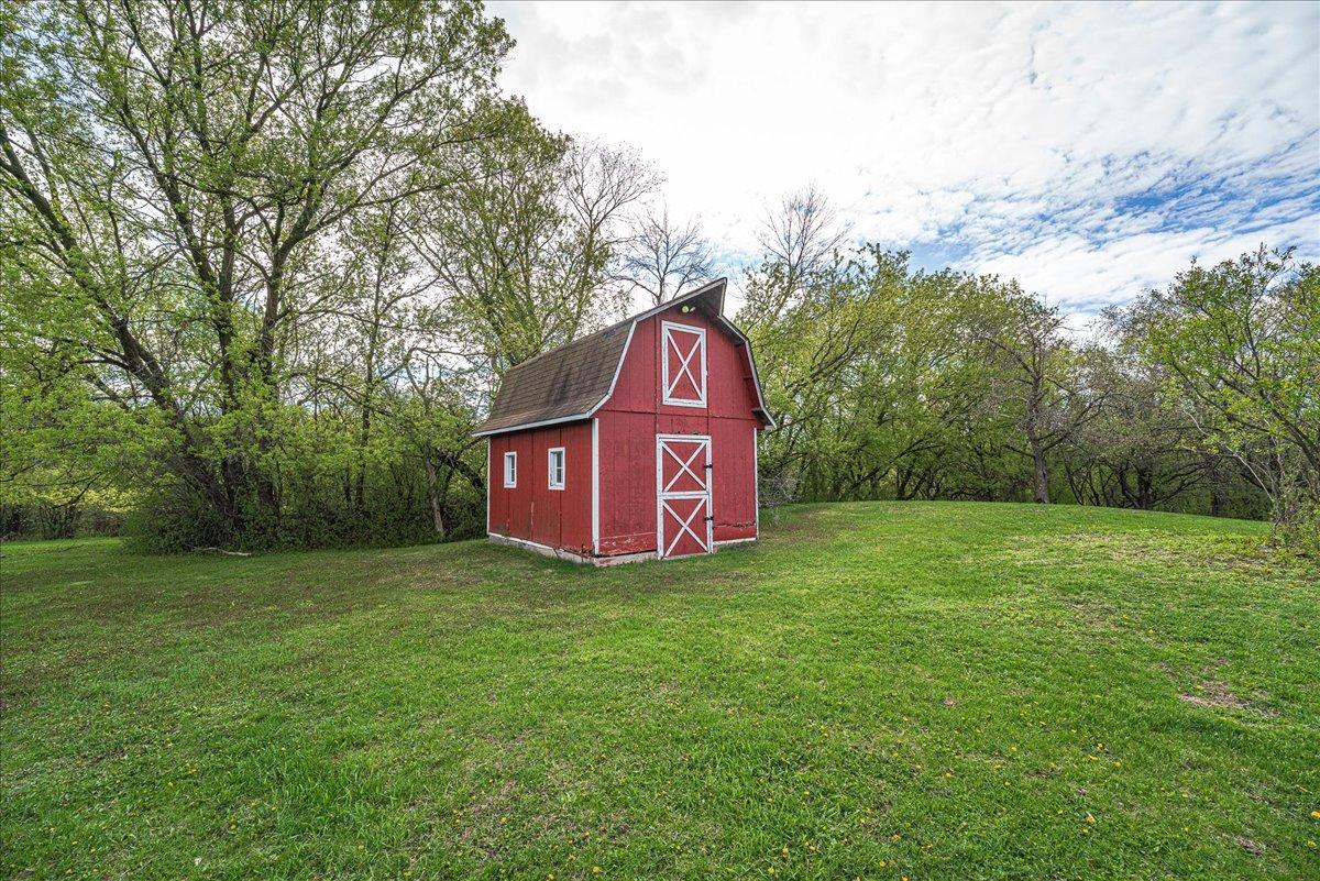 07-Shed.jpg