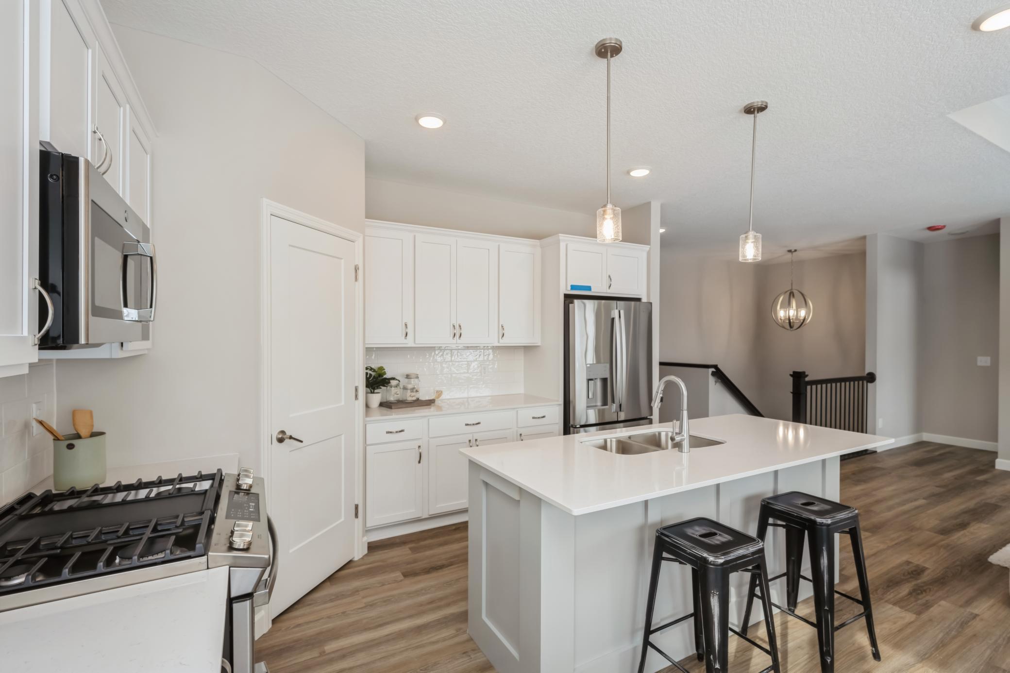 Kitchen to Entry_LL view (1).jpg